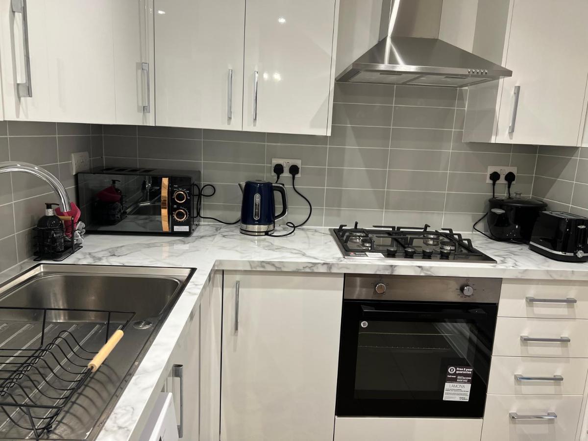 لندن Poplar Guest House المظهر الخارجي الصورة