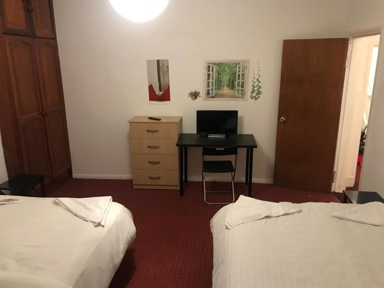 لندن Poplar Guest House المظهر الخارجي الصورة