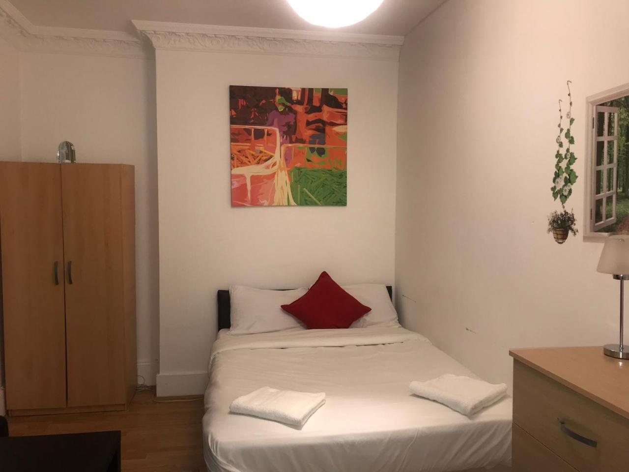 لندن Poplar Guest House المظهر الخارجي الصورة